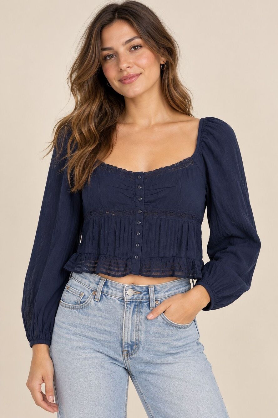 American Eagle Women’s M Navy Lace Trim Button Front Peplum Crop Top NWT